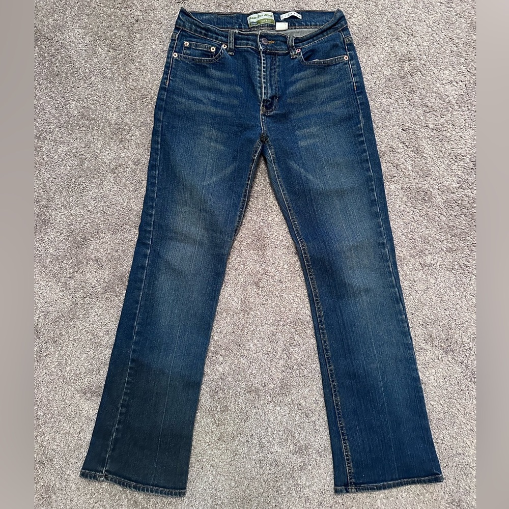 Women’s Old Navy stretchy jeans bootcut size 6 Short